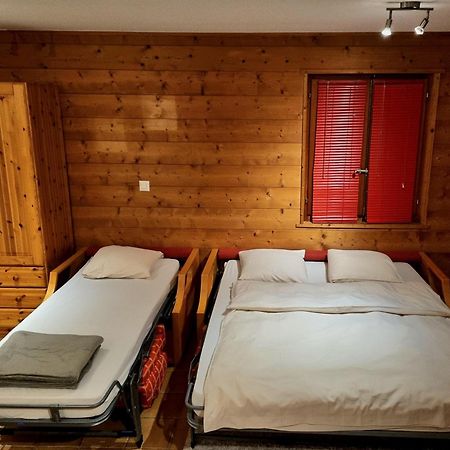 Hotel - Petit-Dejeuner Le Trift Zinal Eksteriør billede